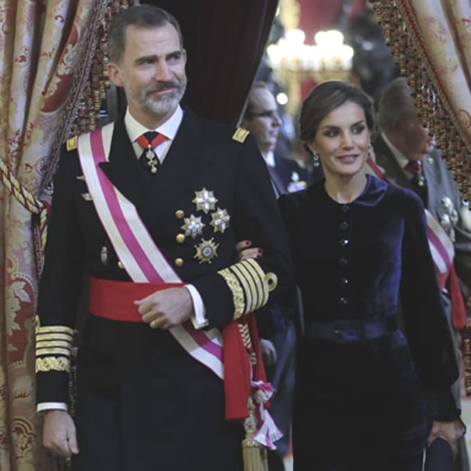 Los reyes Felipe y Letizia presiden por primera vez la Pascua Militar junto a los reyes Juan Carlos y Sofía