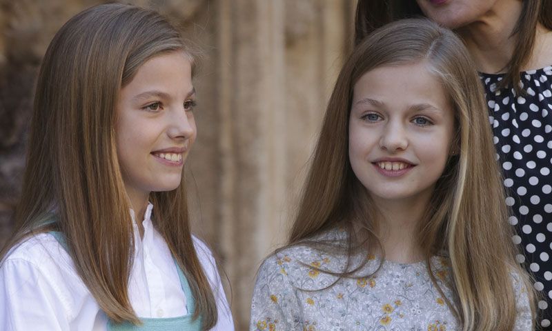 La princesa Leonor y la infanta Sofía, las auténticas protagonistas de la Misa de Pascua