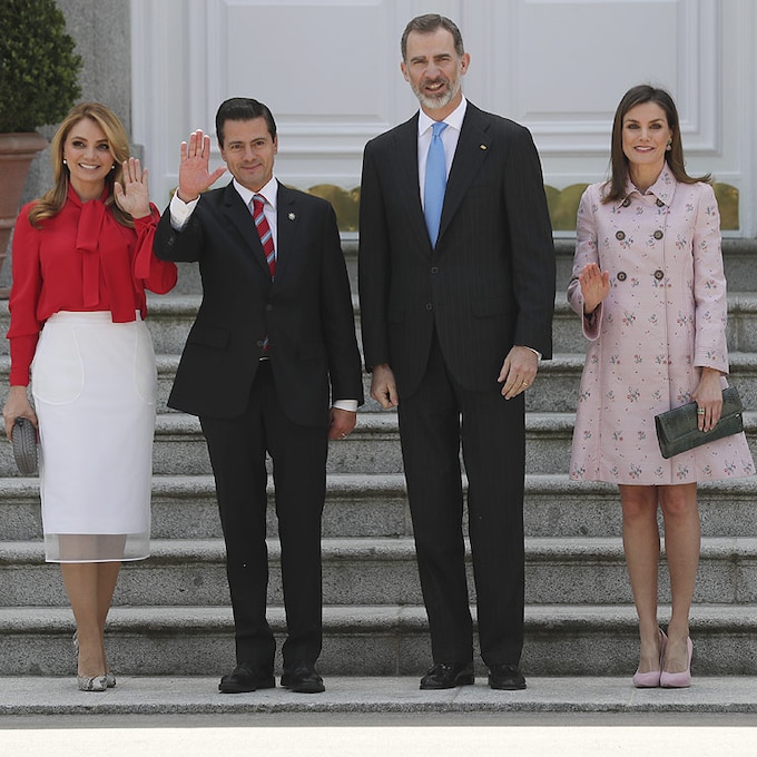 Los Reyes reciben con el cariño de siempre al presidente Enrique Peña Nieto y Angélica Rivera
