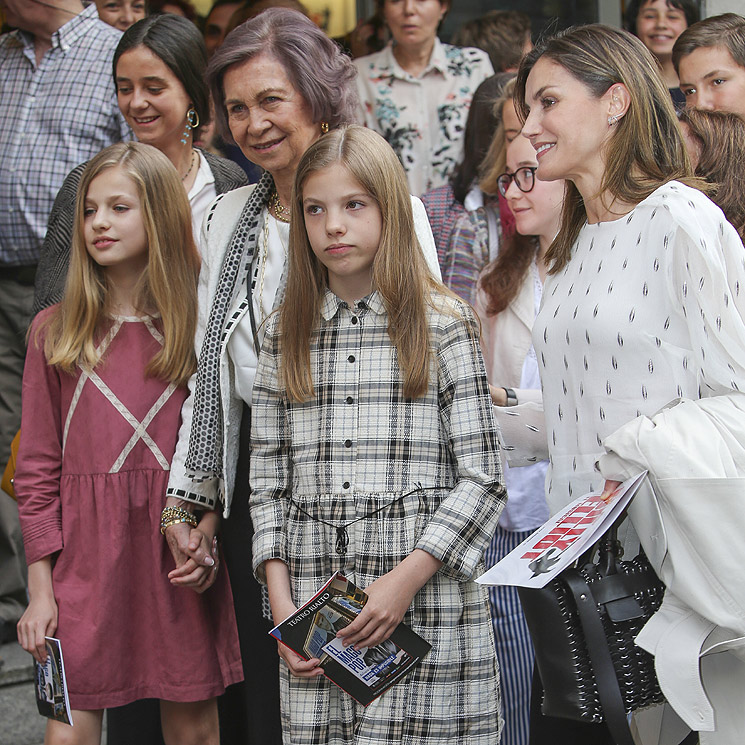 El plan familiar de la reina Letizia con sus hijas, su madre y doña Sofía antes de irse de viaje