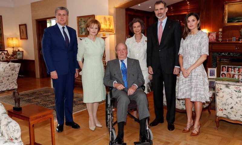 Los reyes don Felipe, doña Letizia, don Juan Carlos, doña Sofía y Margarita y Radu de Rumanía