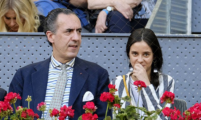 EXCLUSIVA en ¡HOLA!, Jaime de Marichalar sorprende a Victoria Federica con un regalo 'de altura'