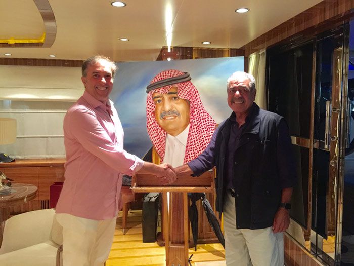 Retrato del prÃ­ncipe Muqrin, hermano del rey de Arabia SaudÃ­