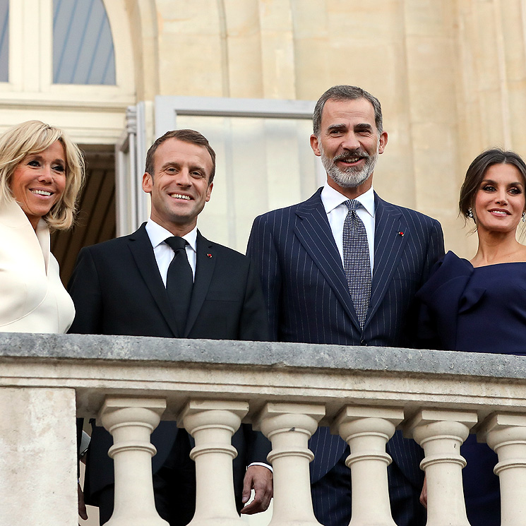 Los Reyes disfrutan del arte en París junto a Emmanuel y Brigitte Macron