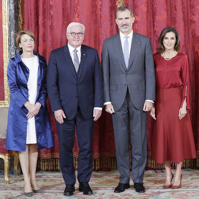 Los Reyes reciben en el Palacio Real al Presidente de Alemania y su esposa, la juez Elke Büdenbender