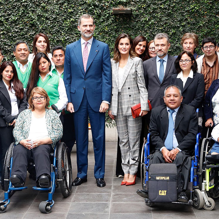 Los Reyes apoyan la integración de los jóvenes con escasos recursos y movilidad reducida en Perú 