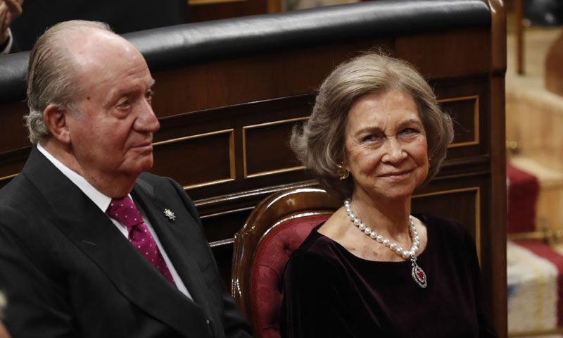El reconocimiento de Felipe VI a don Juan Carlos y doña Sofía durante su discurso