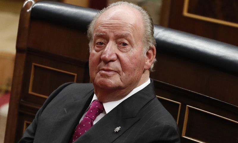 En ¡HOLA!, Don Juan Carlos: 'Echo mucho de menos a mi hermano Alfonso'