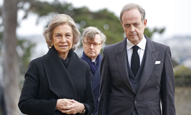 La reina Sofía viaja a Francia para asistir al funeral de Henri d'Orleans, conde de París