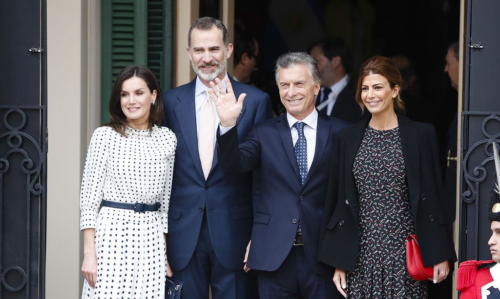 Los Reyes finalizan sus intensos tres días en Argentina con la colectividad española en Córdoba