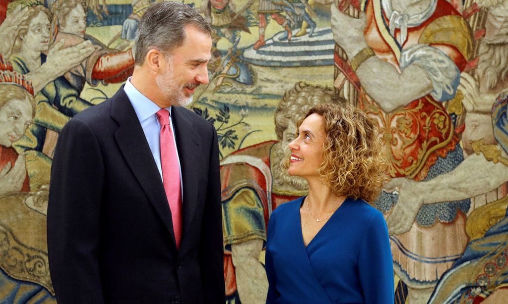 El Rey recibe en su aniversario de boda a los nuevos Presidentes del Congreso y Senado