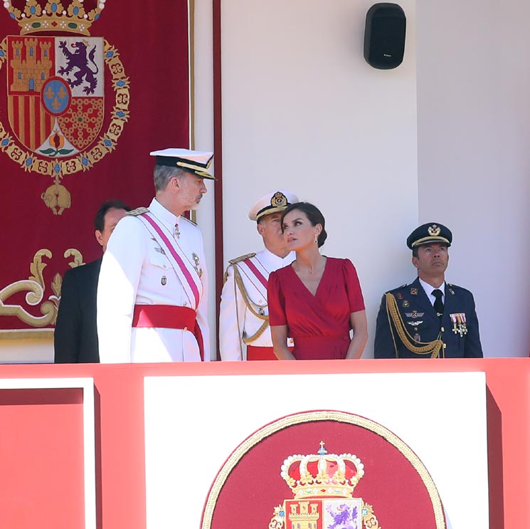 Los Reyes presiden en Sevilla el tradicional Día de las Fuerzas Armadas