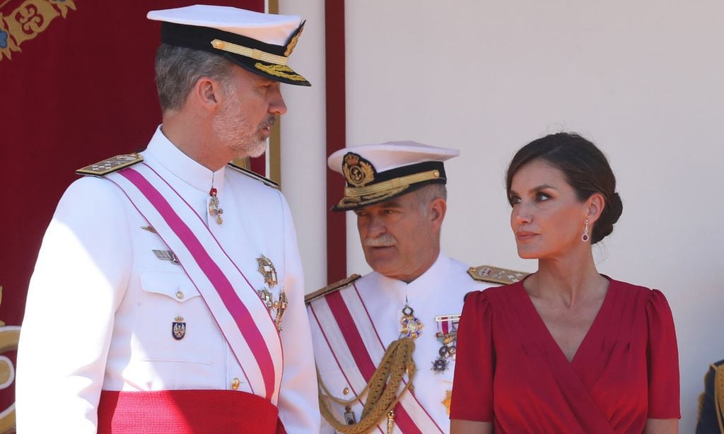 Los Reyes presiden en Sevilla el tradicional Día de las Fuerzas Armadas