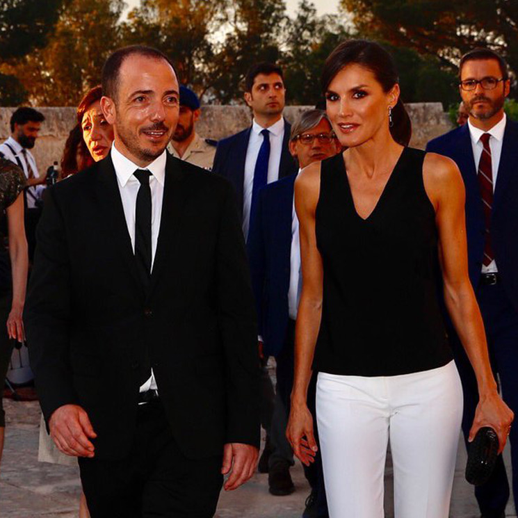 La reina Letizia, con el cine: viaja a Mallorca para apoyar el primer festival 'online' de España