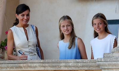 Doña Letizia y sus hijas disfrutan de una de sus grandes aficiones en una tarde de chicas