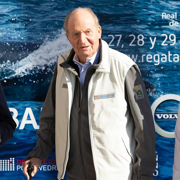 El Rey Juan Carlos reaparece en Sanxenxo: 'Me encuentro bárbaro y con ganas de meterme en el barco'