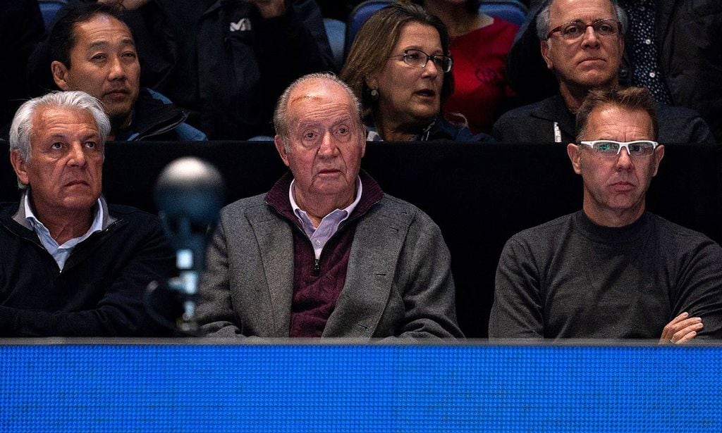 Zarzuela aclara cómo se hizo el rey Juan Carlos su gran brecha en la frente