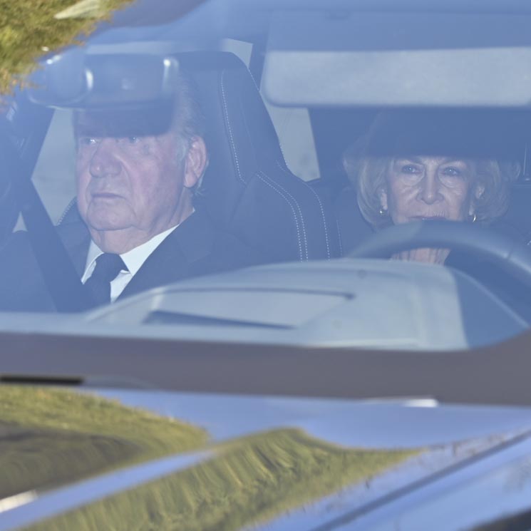 La infanta Cristina, junto a los reyes Juan Carlos y Sofía y su hermana Elena, se une a la familia en el último adiós a doña Pilar