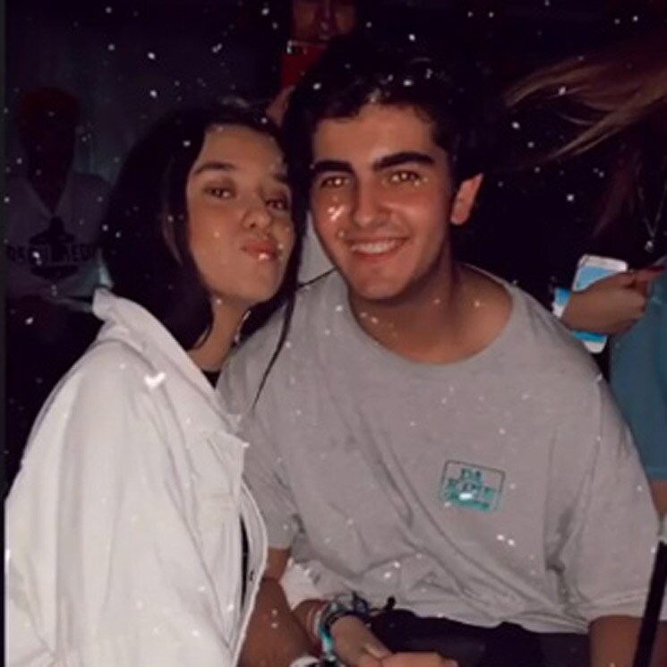 Victoria Federica y Jorge Bárcenas viven su amor entre amigos, buena música y sushi