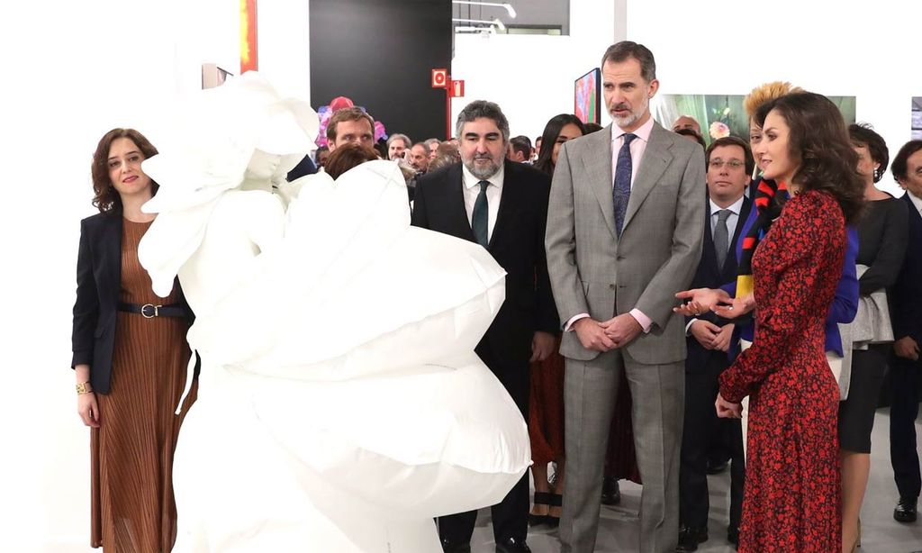 Los Reyes inauguran ARCO con el trasfondo del coronavirus