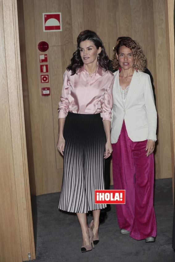 AGENDA PERSONAL DE LA REINA LETIZIA  (3era. parte - ) - Página 75 Leti-fj2-z