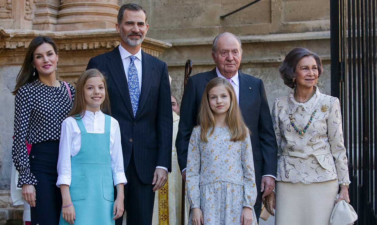 Rey Felipe, reina Sofía, don Juan Carlos, doña Sofía, la princesa Leonor y la infanta Sofía