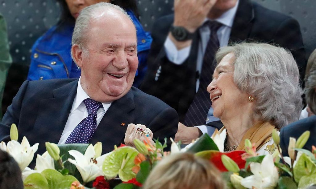 El 58º aniversario de boda de don Juan Carlos y doña Sofía, marcado por el confinamiento