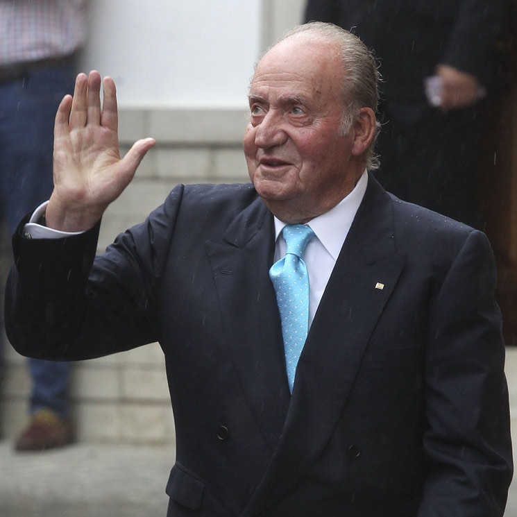 El primer año de retiro público de don Juan Carlos, marcado por el confinamiento y por una gran pérdida