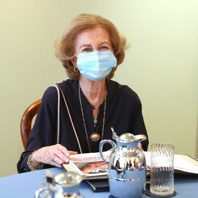 La reina Sofía reaparece para ayudar en la crisis del coronavirus