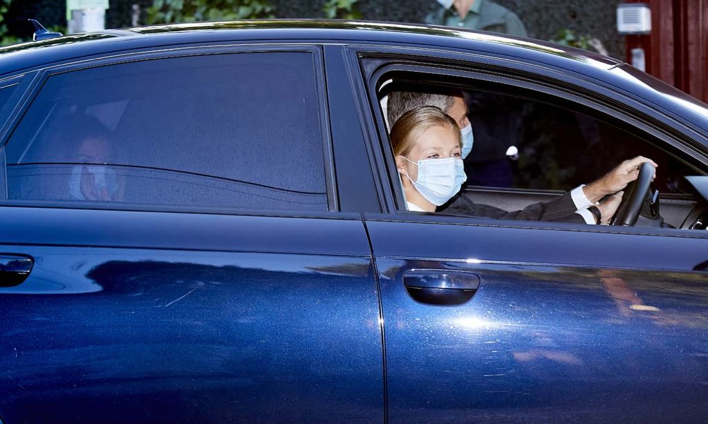 La infanta Sofía vuelve a ser la mejor escudera de su hermana