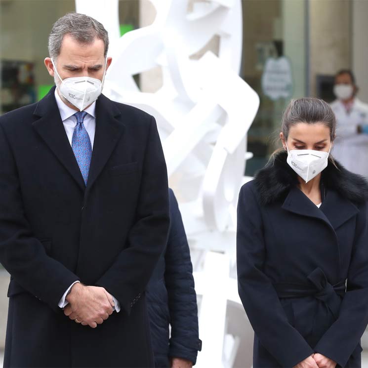 Los Reyes homenajean a los sanitarios fallecidos durante la pandemia