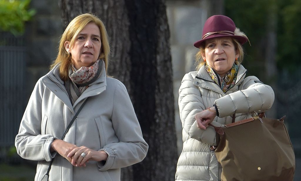 Casa Real se desvincula de la vacunación de las infantas Elena y Cristina
