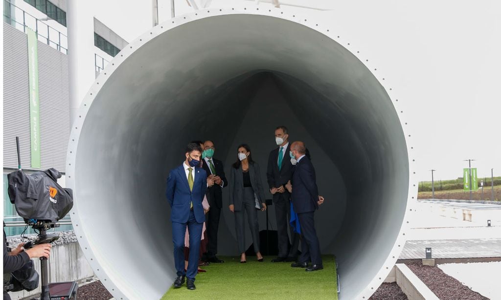 Los Reyes apuestan por las nuevas tecnologías inaugurando un campus de innovación y formación