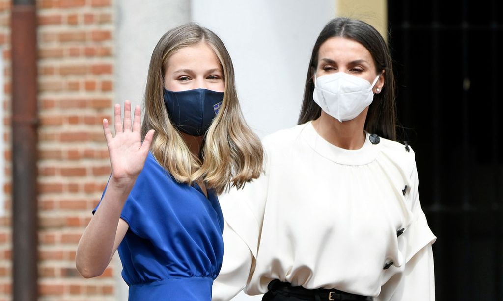 La Reina cede todo el protagonismo a su hija el día de su Confirmación
