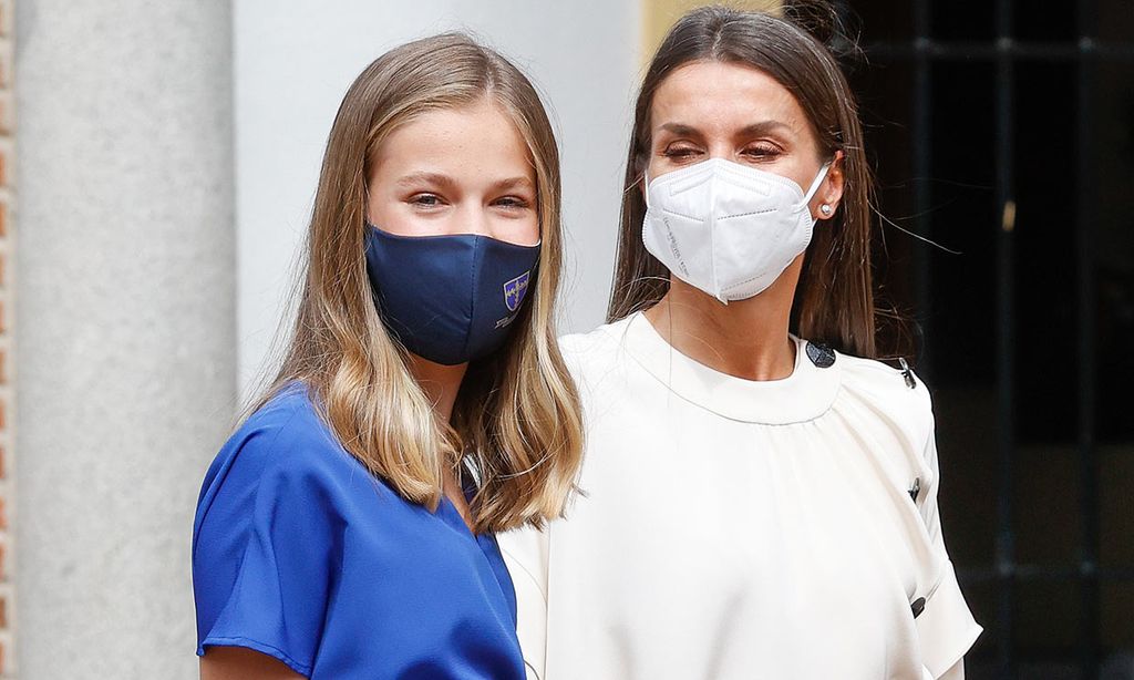 Doña Letizia y la princesa Leonor reciben la vacuna contra el coronavirus