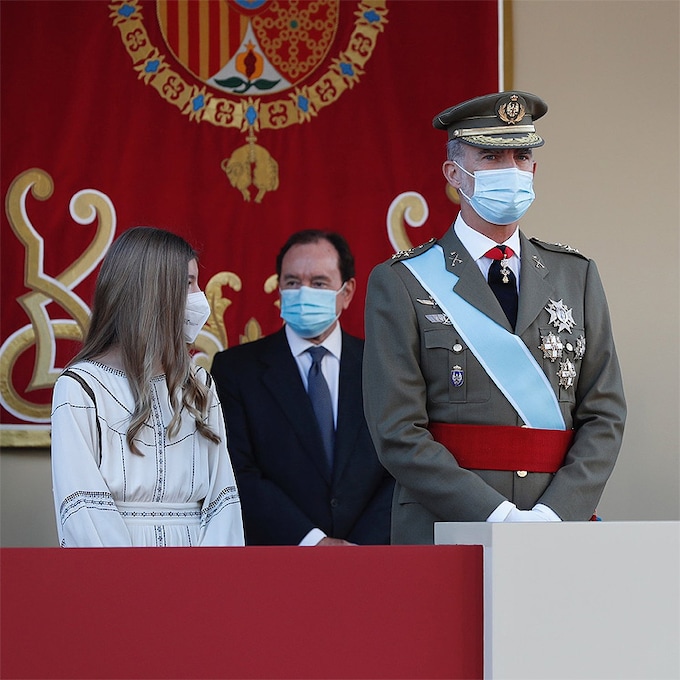Los Reyes, junto a la infanta Sofía, presiden por primera vez sin la princesa Leonor los actos de la Fiesta Nacional