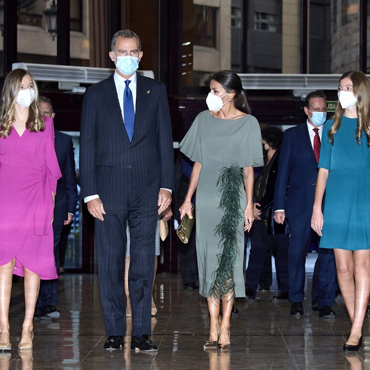 La princesa Leonor, centro de todas las miradas en su esperada reaparición en Asturias junto a los Reyes y la infanta Sofía