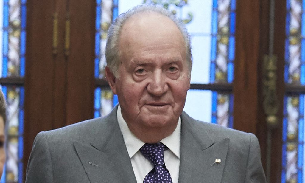 Don Juan Carlos ultima su regreso a España tras su conversación con el rey Felipe