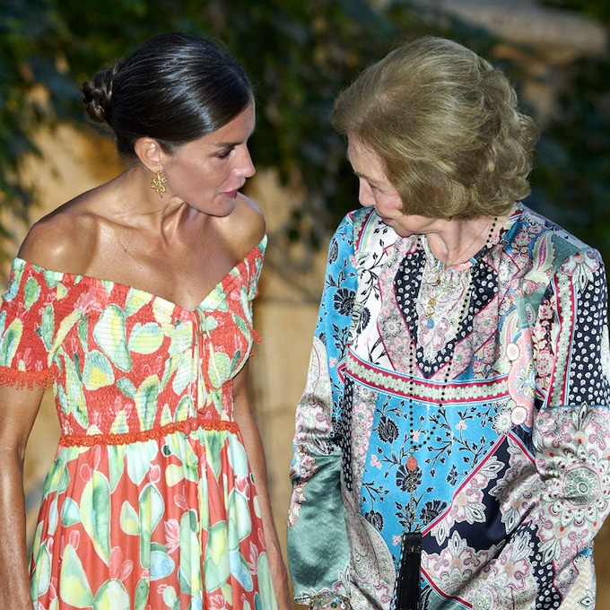 Las risas y confidencias de la reina Letizia y doña Sofía en Marivent
