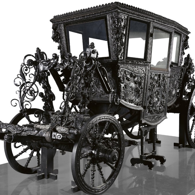 De un mantequillero a una carroza negra: los objetos más curiosos de la Galería de Colecciones Reales 