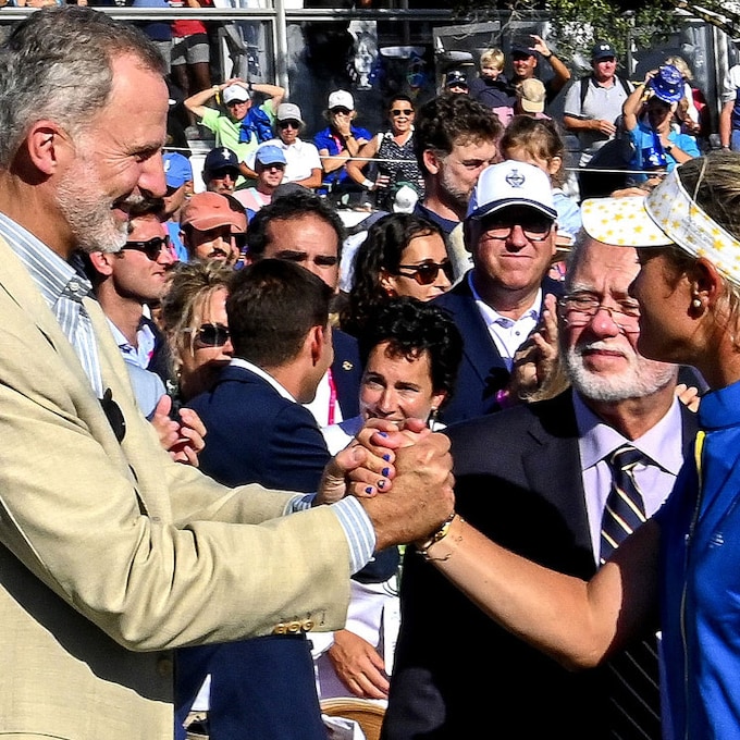 El Rey disfruta en Málaga del mayor torneo mundial de golf femenino, con la presencia de Pau Gasol y su hija Ellie