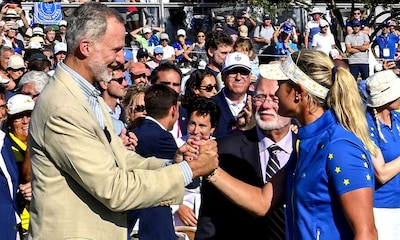 El Rey disfruta en Málaga del mayor torneo mundial de golf femenino, con la presencia de Pau Gasol y su hija Ellie