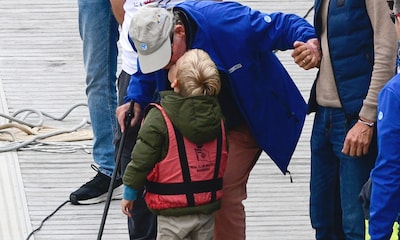 Las cariñosas imágenes de don Juan Carlos con su ahijado de cinco años