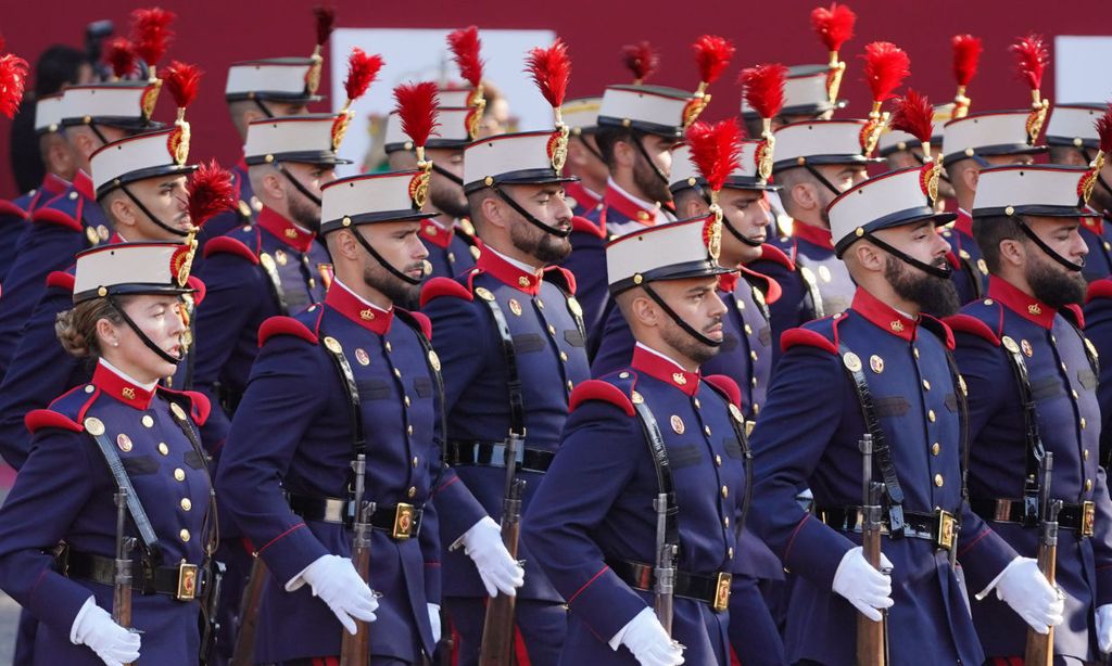 En directo: Los Reyes, junto a la princesa Leonor, presiden el desfile militar del 12 de octubre en Madrid