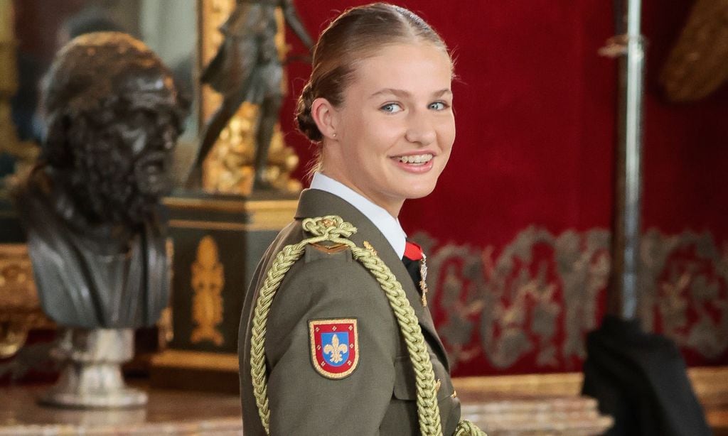 Los primeros corrillos de Leonor en el Palacio Real: 'Me encantan las asignaturas de ciencias'