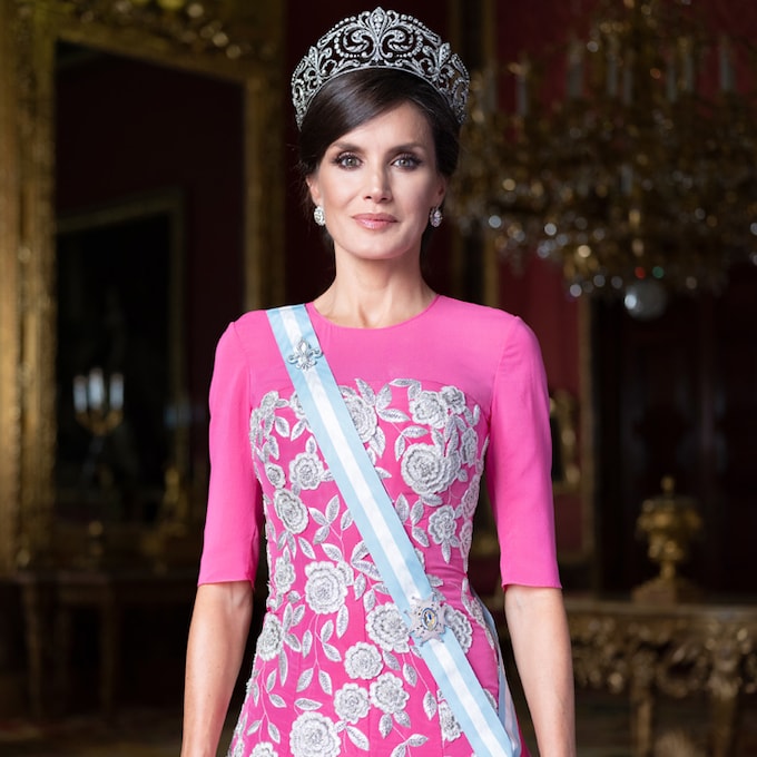La reina Letizia, a punto de abrir su espectacular joyero: repasamos las piezas más icónicas