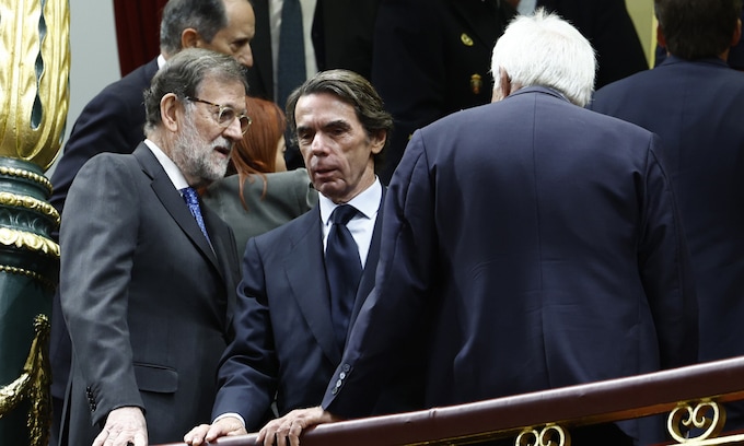 Expresidentes Felipe González y José María Aznar