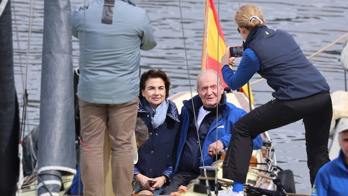 El rey Juan Carlos en las regatas de Sanxenxo