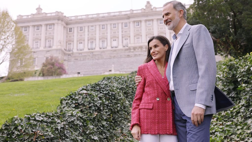 Las once imágenes que los reyes Felipe y Letizia han compartido por su 20 aniversario de boda