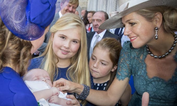 Máxima de Holanda y sus hijas, protagonistas del último bautizo de un príncipe